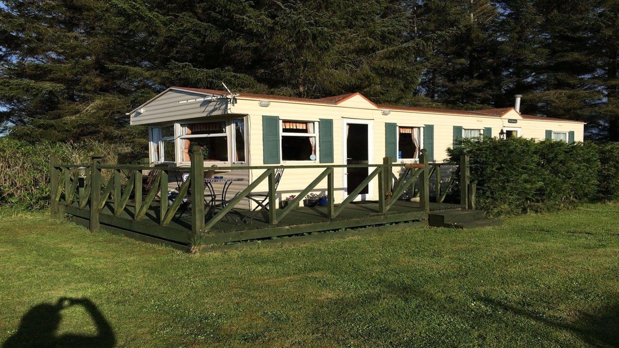 The Hideaway Villa Scarfskerry Exteriör bild